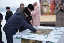 Laying the foundation stone for the construction of the dairy in Aristovo village