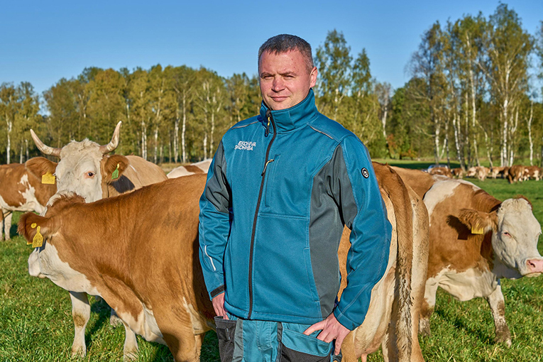 Ветеринарный врач работает в тесном контакте с животными и с людьми